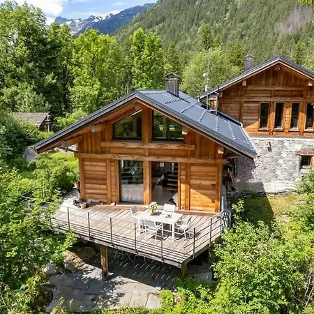 Villa 4br Spacious Chalet - What'app - 0034-656-619-782 - For Reservations! *